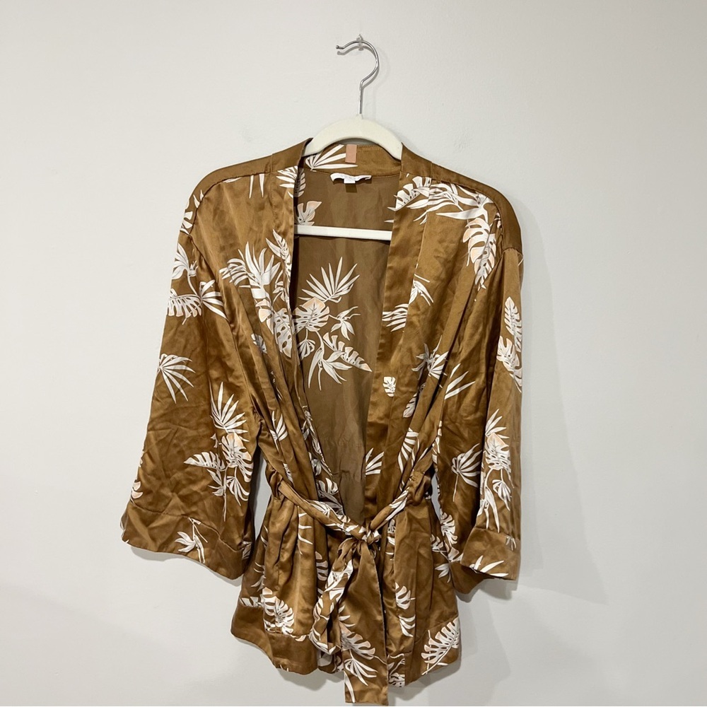 Lunya Silk Palm Robe - Picture 5 of 12